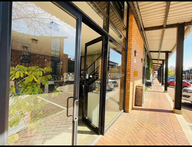 198M² RETAIL FOR SALE IN LONEHILL